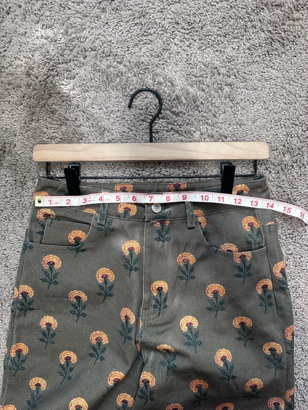 Entro Bethany Printed Wide Leg Pant in Olive/Moss - Picture 7 of 9